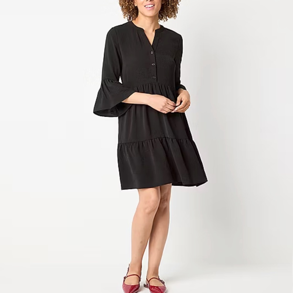 NWT solid black R&K tiered popover dress 4